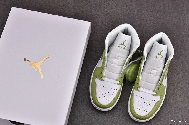 DV2959-113 Python Green 1 Jordan (W) Mid  0711